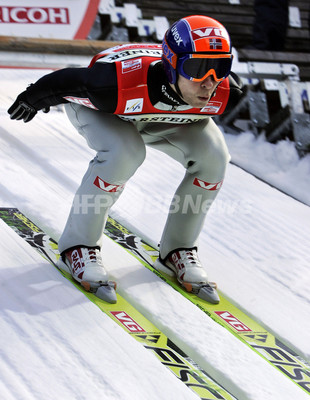 ＜ノルディックスキー・ジャンプ 0607W杯・第19戦＞アダム・マリシュ 今季2勝目を挙げる ドイツ 写真18枚 ファッション ニュース