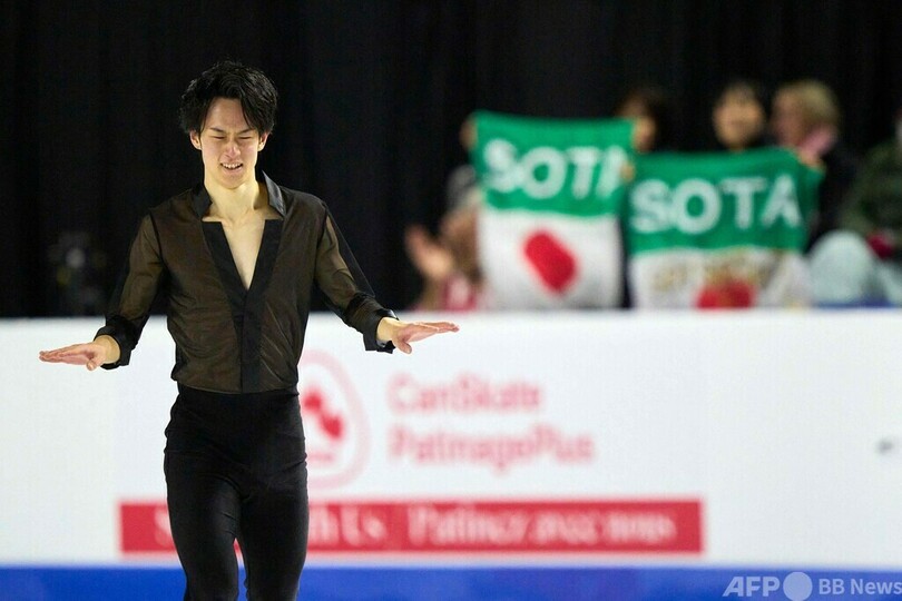 山本草太がSP首位 スケートカナダ