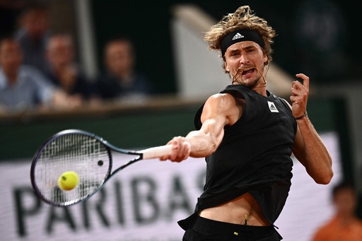 ナダルが通算14度目全仏OP決勝進出、ズベレフは負傷棄権 写真19枚 国際