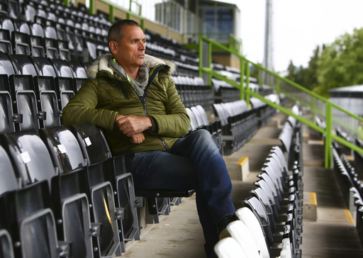 世界一エコな英サッカークラブ、「竹製」すね当て装着へ