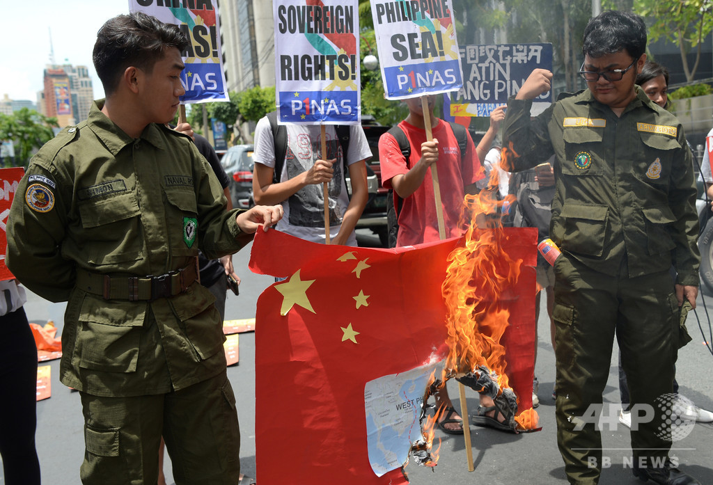 中国船が当て逃げか、南シナ海でフィリピン漁船が沈没 中比が舌戦 写真3枚 国際ニュース:AFPBB News