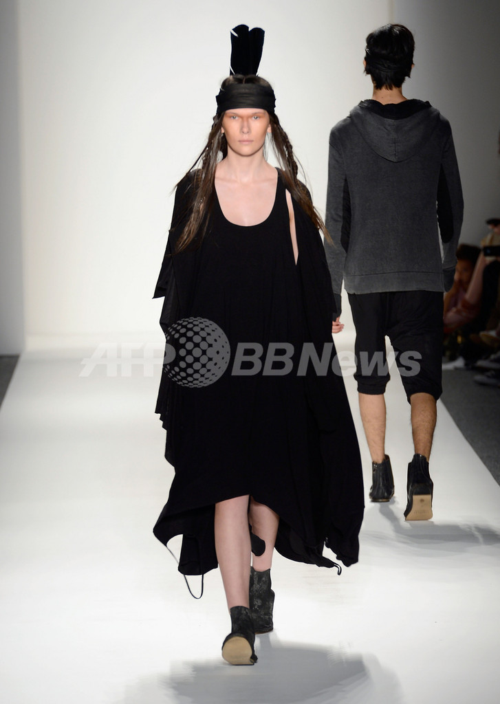 ＜14年春夏NYコレクション＞ニコラス ケイ