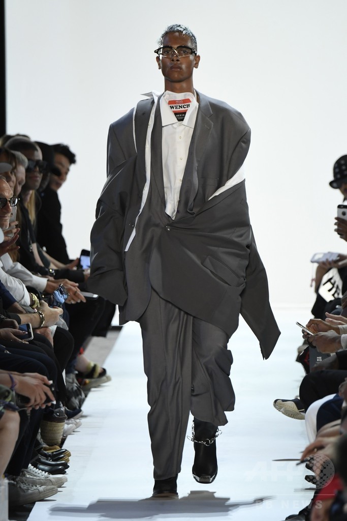 「フード・バイ・エアー」17年春夏