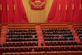 中国・北京の人民大会堂で開かれた全国人民代表大会（2021年3月11日撮影）。(c)Nicolas ASFOURI / AFP