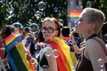 スイスのチューリヒで行われたLGBTIQ（レズビアン、ゲイ、バイセクシュアル、トランスジェンダー、インターセックス、クィア）の人たちによるパレード「チューリヒプライド」に参加する人々（2021年9月4日撮影）。(c)FABRICE COFFRINI / AFP