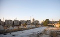 シリア北部アレッポの反体制派支配地区と、政権側支配地区を結ぶ回廊（2016年7月29日撮影）。(c)AFP/KARAM AL-MASRI