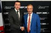 英仏の反移民政党党首、海峡渡る不法移民の根絶で合意