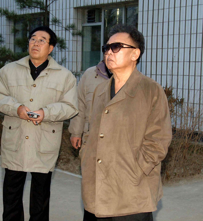 金総書記、工場2か所を視察 北朝鮮報道