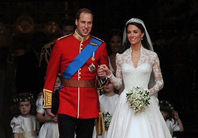 英国のウィリアム王子、世紀の結婚式から10年