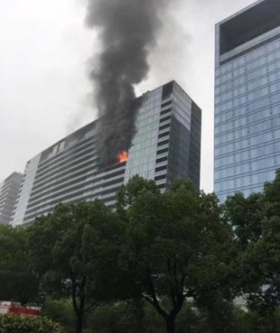 杭州の家政婦放火事件、遺族が家政婦紹介会社など提訴 損害賠償求める