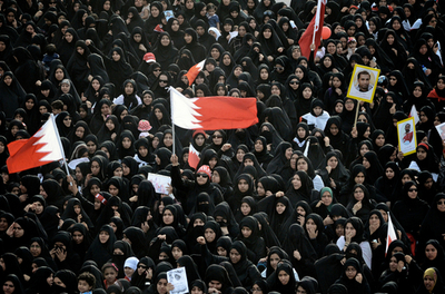 情勢不安の中行われるバーレーンGP、国内ではデモ