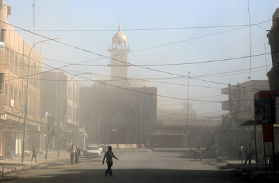 バグダッド北郊、シーア派主要モスク爆破される