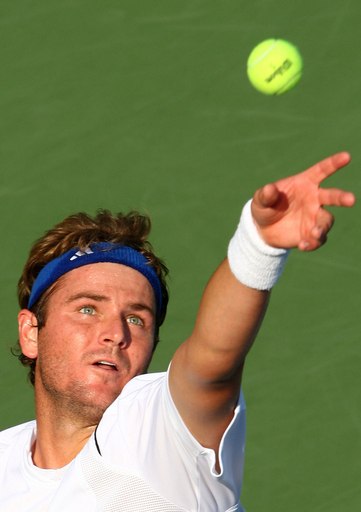 フィッシュ エチャゲライを降し初戦を突破