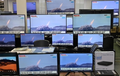 北朝鮮、新型「戦術誘導弾」を発射と発表