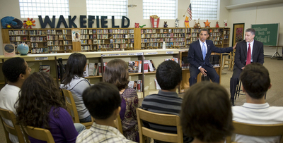 オバマ米大統領、若者のネットでの「不注意な発言」に忠告