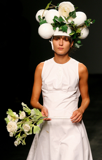 ＜09年春夏：080 バルセロナ＞オスカル・レオンら、新作を発表