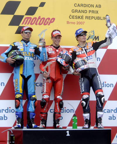 ストーナー チェコGPを制しシーズン7勝目