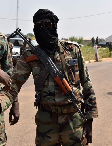 コートジボワール政府、ボーナス支給などで反乱兵と最終合意