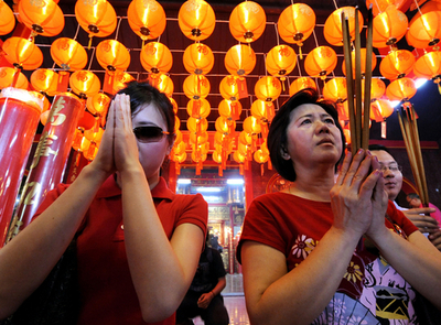 中国系インドネシア人、「中国人」「仏教」から脱却して多様化