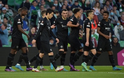 鎌田の決勝点でフランクフルト先勝 ELベスト16