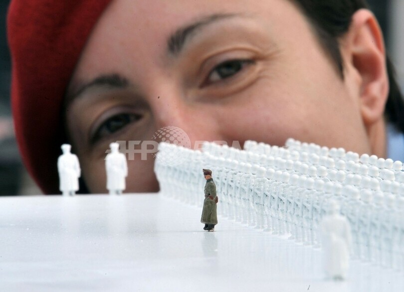 小さな兵隊さん大行進、30メートルの巨大ジオラマ登場 ドイツ博物館