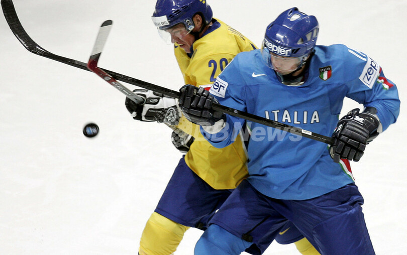 ＜アイスホッケー 世界選手権大会2007＞スウェーデン 7点を奪いイタリアに快勝 - ロシア