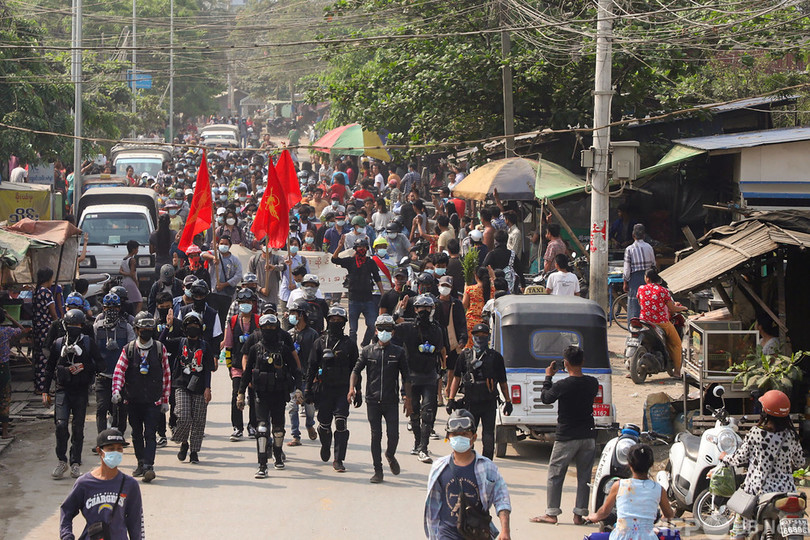 ミャンマーの10武装勢力、反クーデター運動への支持表明