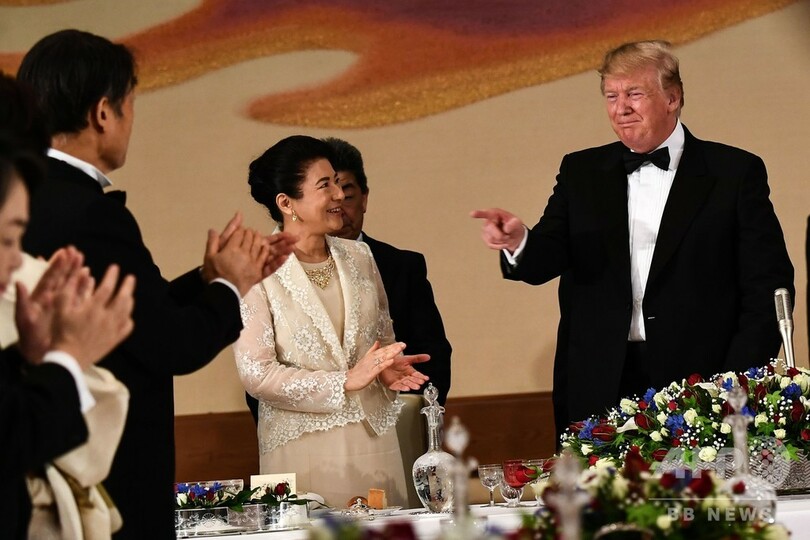 トランプ米大統領夫妻、宮中晩さん会に出席