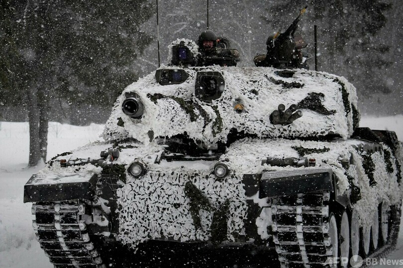 NATO、積雪寒冷地で演習 エストニアのロシア国境付近