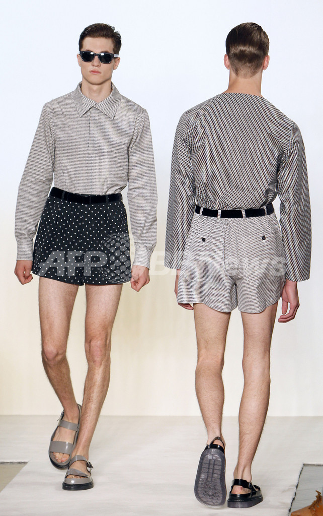 11年春夏パリ メンズコレクション イヴ サンローラン 新作を発表 写真16枚 国際ニュース Afpbb News