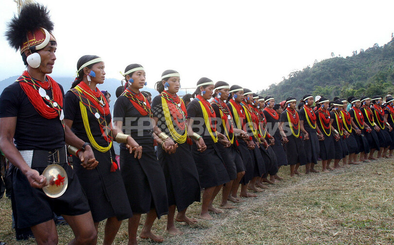 「世界で最も孤立した民族の一つ」ナガ族の新年祭 - ミャンマー