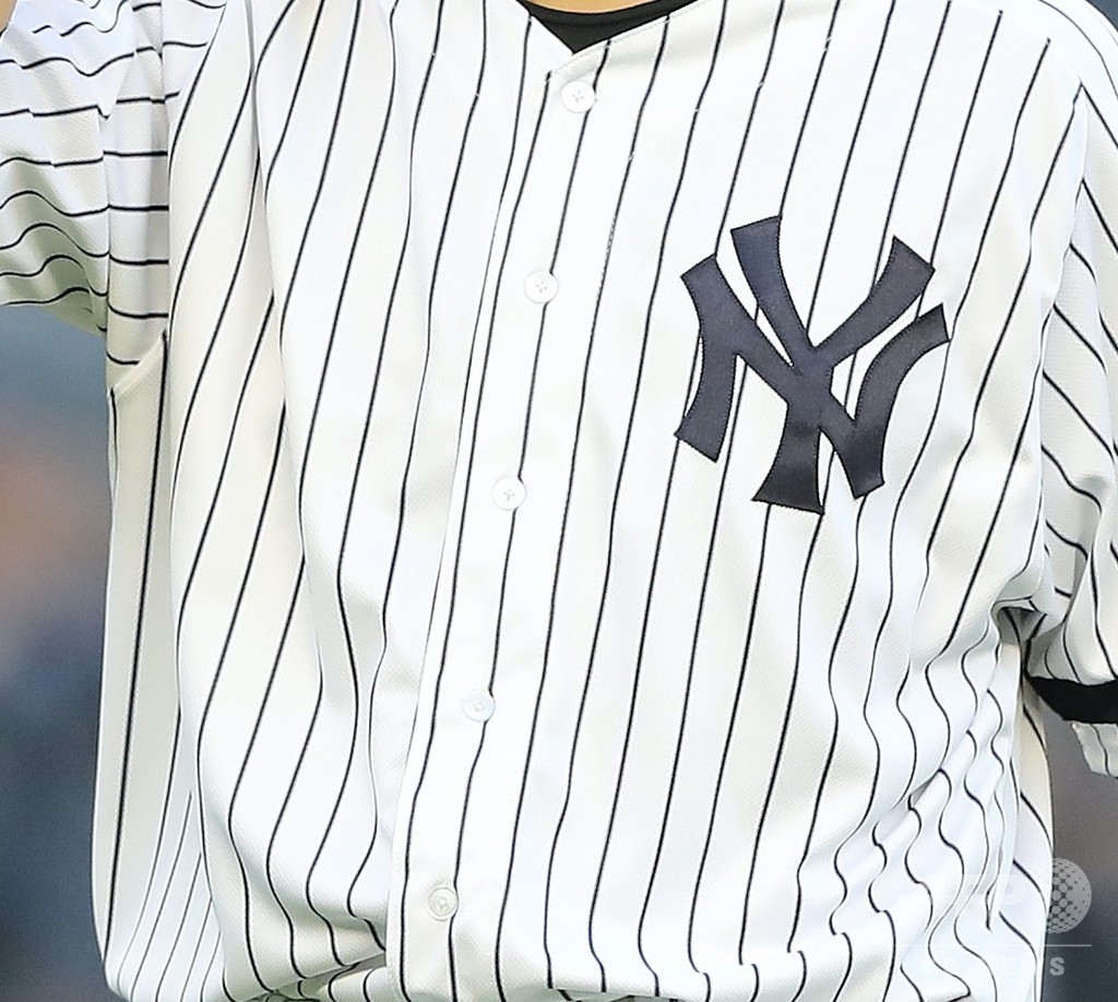 MLBユニホームがマスクに 米メーカーが医療従事者を支援 MLBユニホームがマスクに 米メーカーが医療従事者を支援