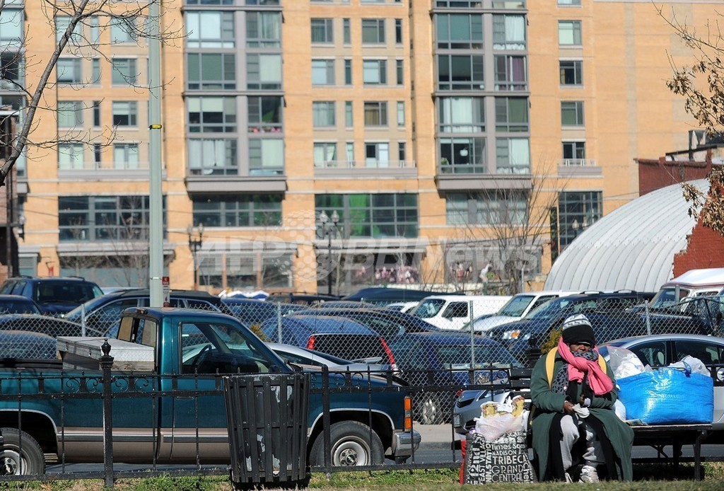 米失業率、7.7%に改善 雇用大幅増 米失業率、7.7%に改善 雇用大幅増
