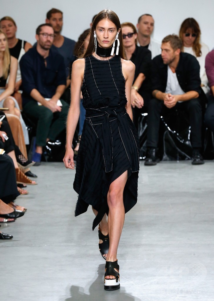 「プロエンザ スクーラー」17年春夏