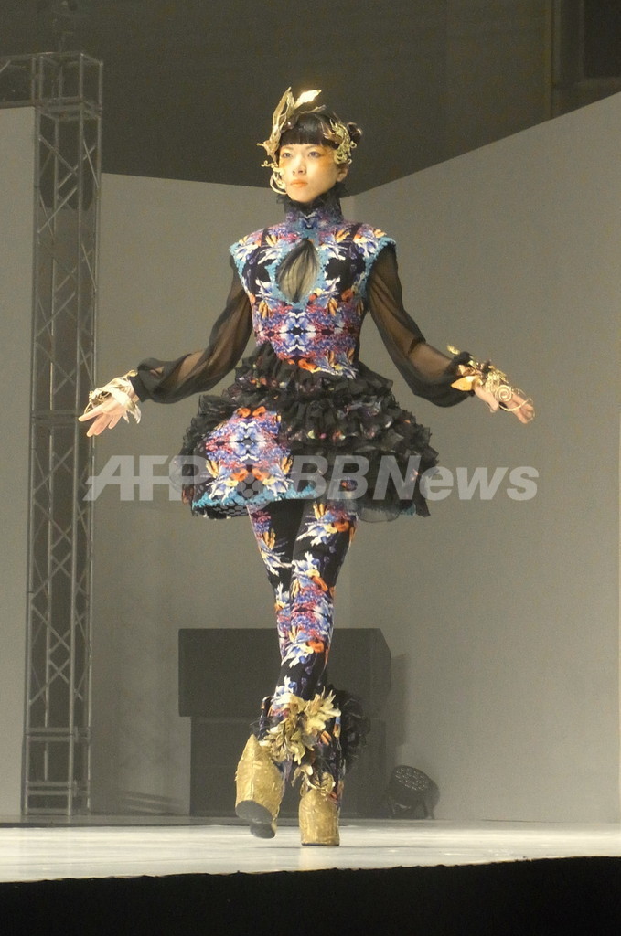 学生らによる迫力の作品一堂に、文化学園文化祭に2万人超える来場者