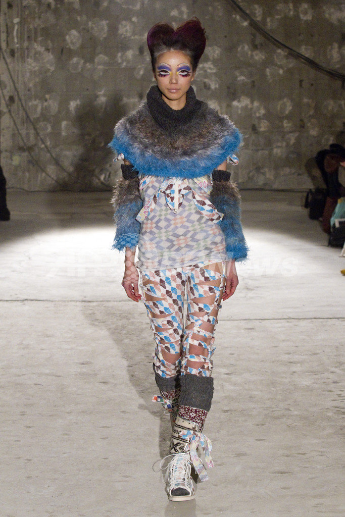 10/11年秋冬東京・コレクション＞ノゾミ イシグロ オートクチュール