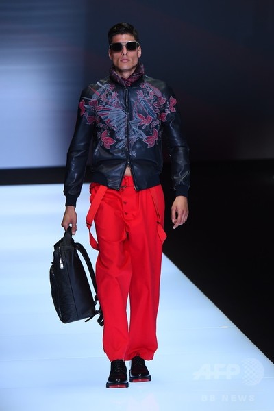 「エンポリオ アルマーニ」17年春夏メンズ