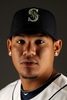米大リーグ（MLB）のシアトル・マリナーズ（%%Seattle Mariners%%）は25日、キャンプが行われているアリゾナ州ピオリア（Peoria）でメディア向けのフォトデーを催した。写真はポーズをとるフェリックス・ヘルナンデス（%%Felix Hernandez%%）。（2010年2月25日撮影）(c)AFP/Getty Images/Ezra Shaw