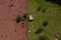 ブラジル南東部ブルマジニョ近郊の鉱山で起きたダム決壊の被害を受けた地域（2019年1月27日撮影）。(c)Mauro PIMENTEL / AFP 