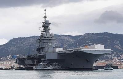仏原子力空母「シャルル・ドゴール」、母港で点検・改修へ