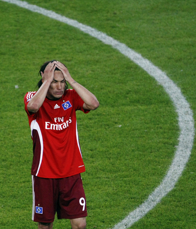 ハンブルガーSV ホームでウニレア・ウルジチェニとスコアレスドロー