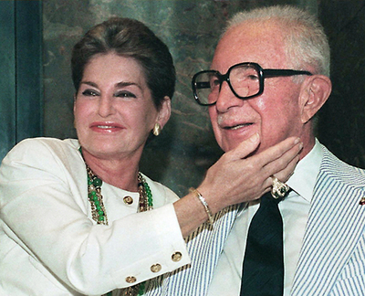 米ホテル女王の遺産を相続したあの犬も天国へ、米国