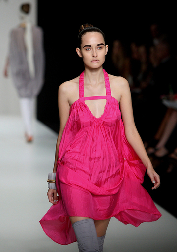 ＜08/09年春夏ローズマウント・ファッションウィーク＞キリリー･ジョンストン、新作を発表