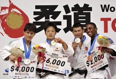 世界柔道、日本 連日の金ラッシュ
