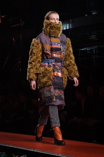 ハイヒールやウェッジソールでよりスタイリッシュに「ハンター オリジナル」15/16年秋冬