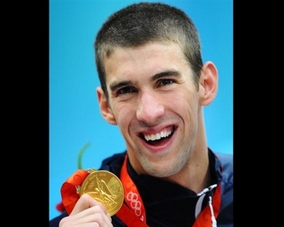 【動画】競泳フェルプス選手、五輪史上最多の１大会8個金メダル