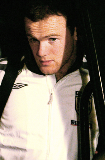 ＜サッカー 欧州選手権2008・予選＞イングランド代表 対戦を控えイスラエルに到着 - イスラエル