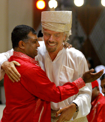 ヴァージンのブランソン会長、罰ゲームは女装で