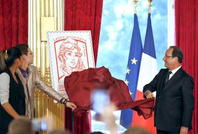 仏の新切手、「トップレス活動家もモデルの1人」で物議