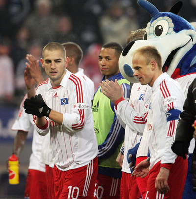 ハンブルガー バイエルンに勝利し暫定首位に